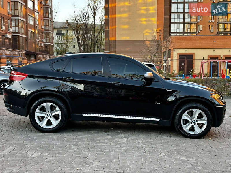 BMW X6 2011
