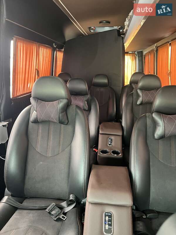 Mercedes-Benz Sprinter 2008