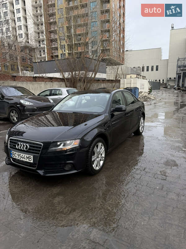 Audi A4 2011