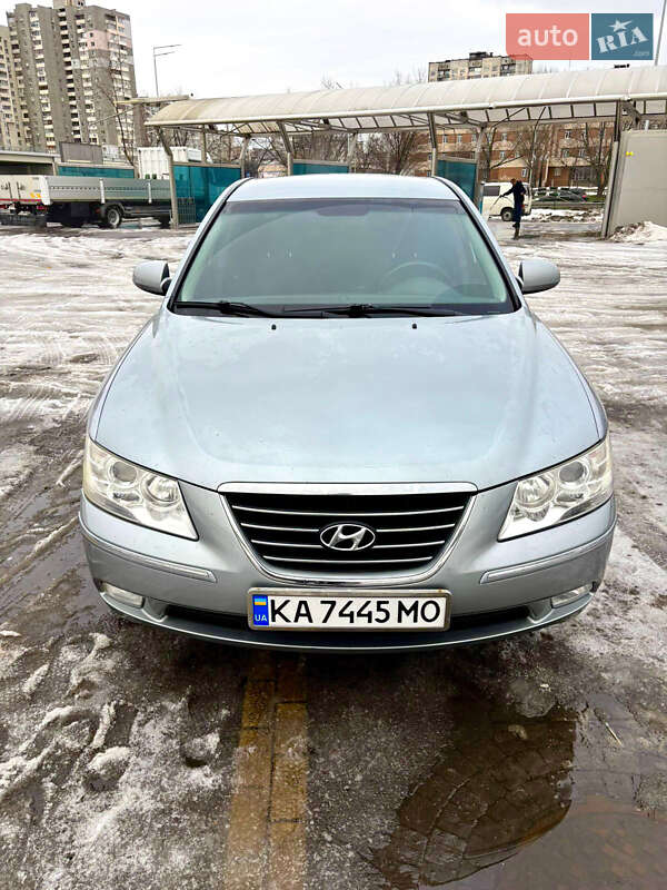 Hyundai Sonata 2008