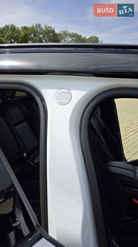 Land Rover Range Rover Velar 2017