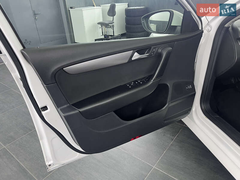 Volkswagen Passat 2013