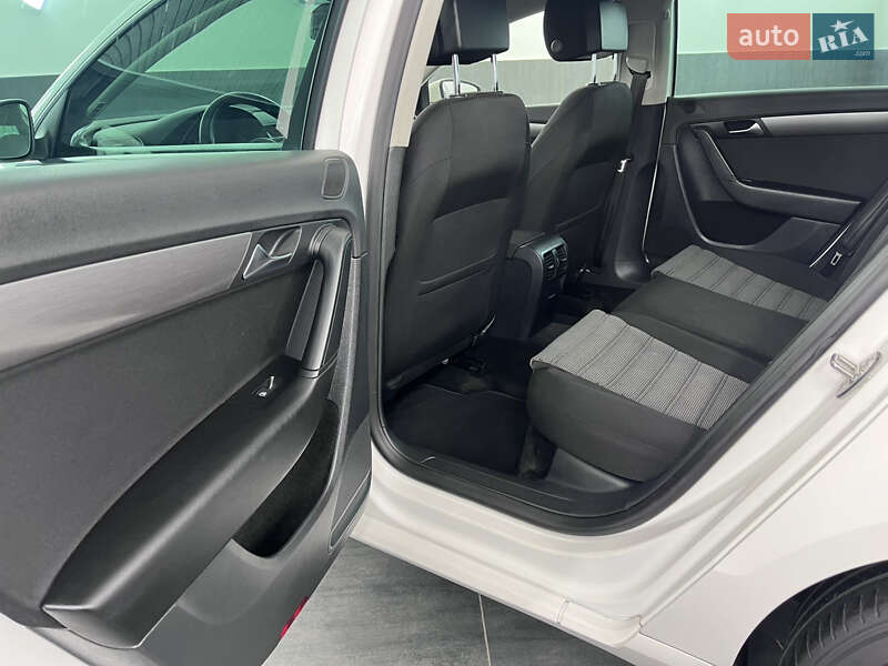 Volkswagen Passat 2013