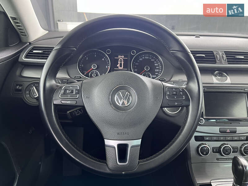 Volkswagen Passat 2013