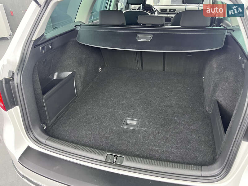 Volkswagen Passat 2013