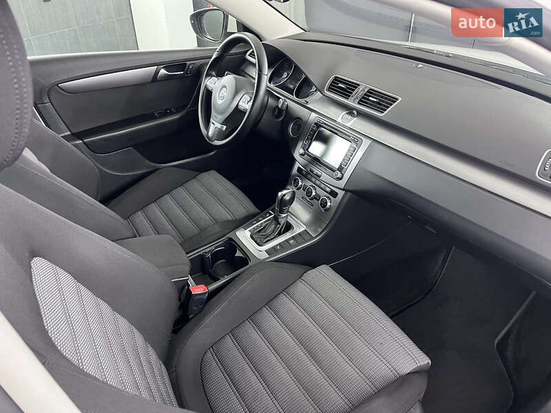 Volkswagen Passat 2013