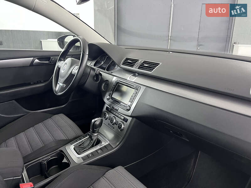 Volkswagen Passat 2013