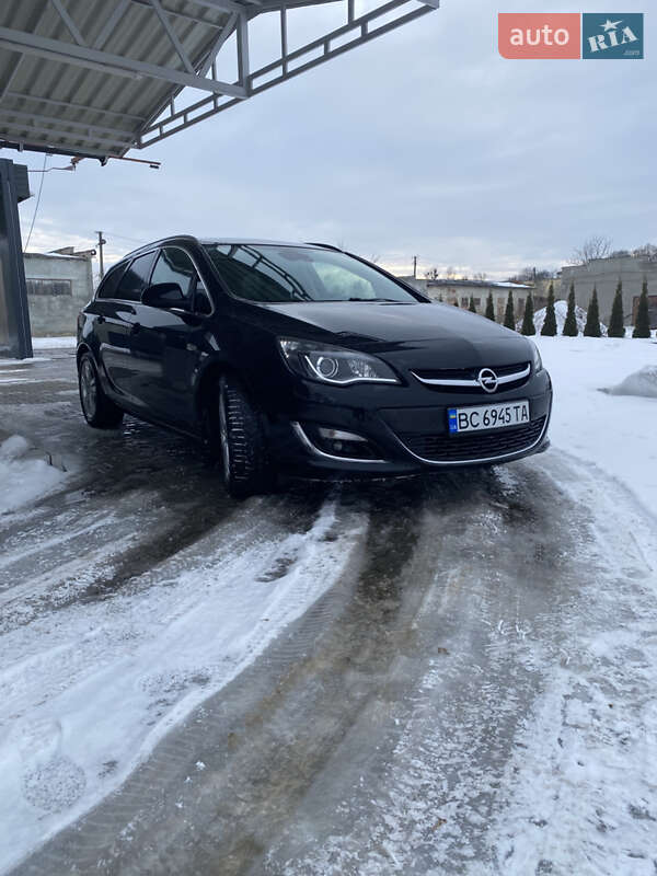 Opel Astra 2013
