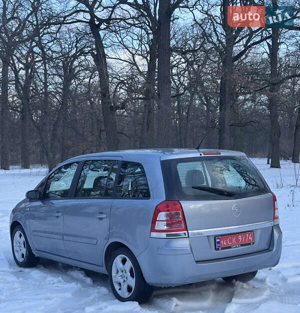 Opel Zafira 2008