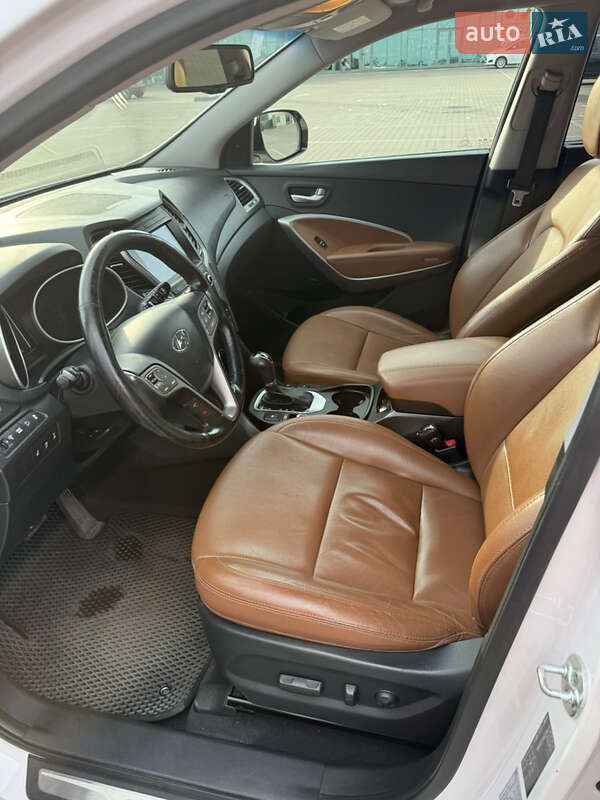 Hyundai Santa FE 2016