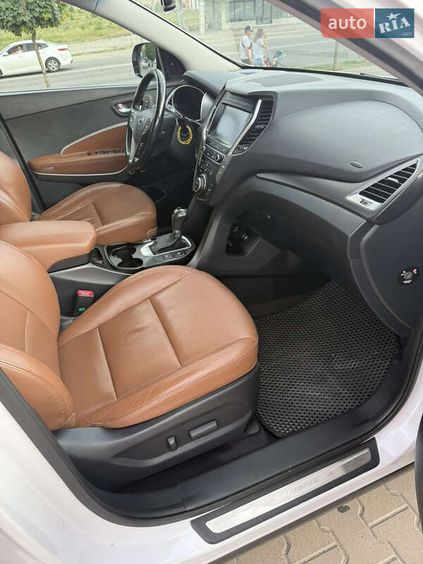 Hyundai Santa FE 2016