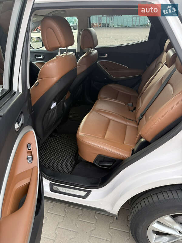 Hyundai Santa FE 2016