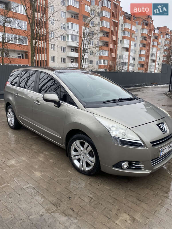 Peugeot 5008 2010