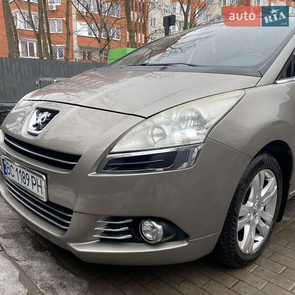 Peugeot 5008 2010