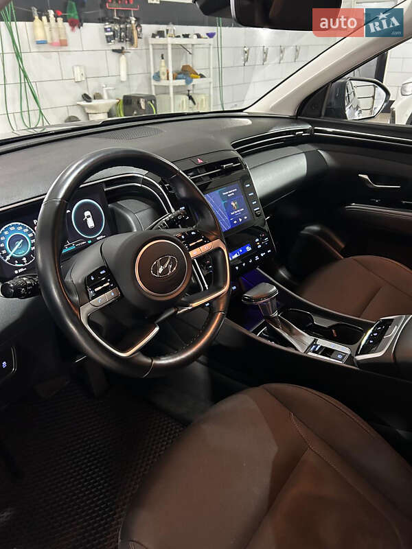Hyundai-3