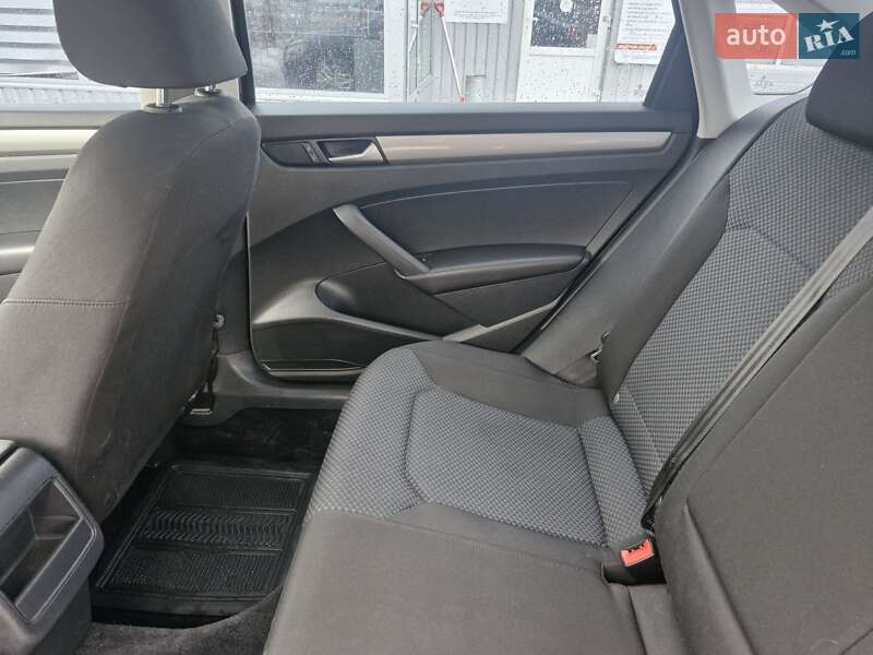 Volkswagen Passat 2015