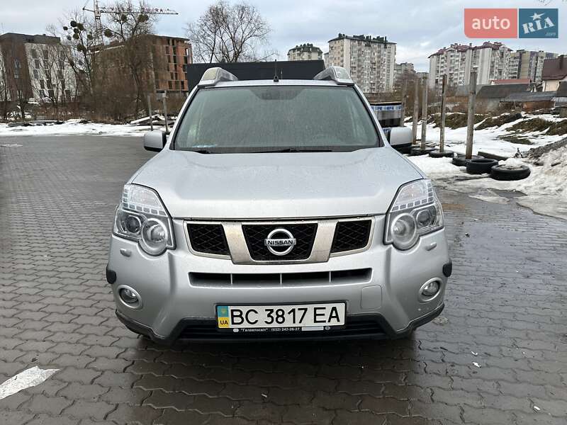 Nissan X-Trail 2012