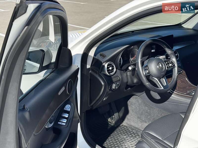 Mercedes-Benz GLC-Class 2020