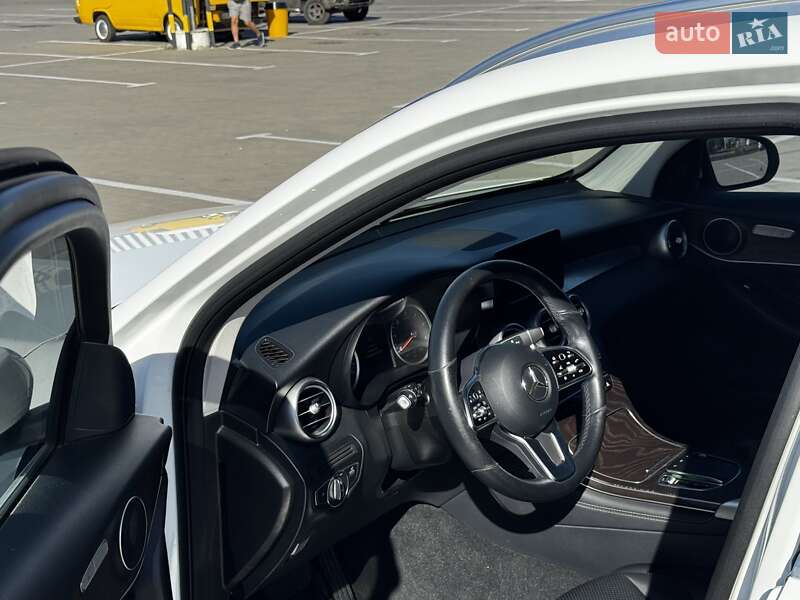 Mercedes-Benz GLC-Class 2020