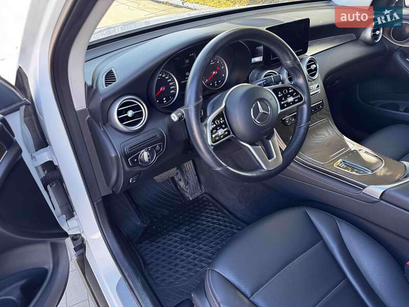 Mercedes-Benz GLC-Class 2020