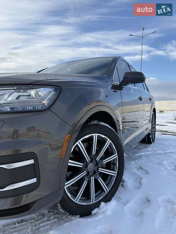Audi Q7 2018