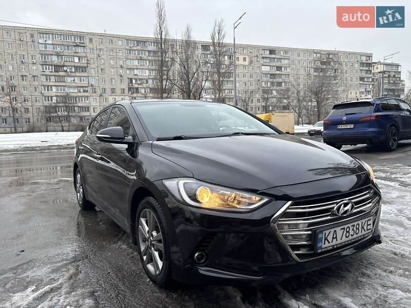 Hyundai Elantra 2017