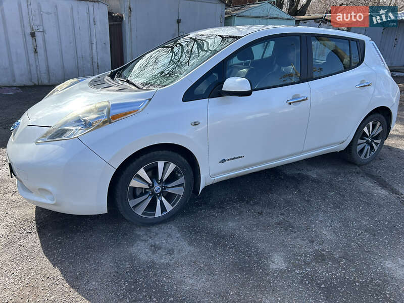Nissan Leaf 2013