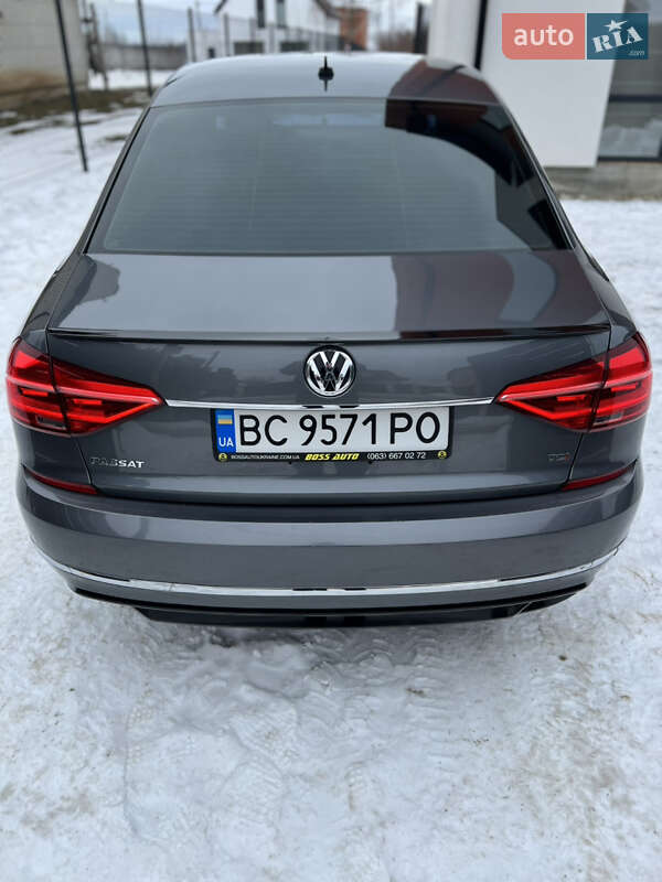 Volkswagen Passat 2016