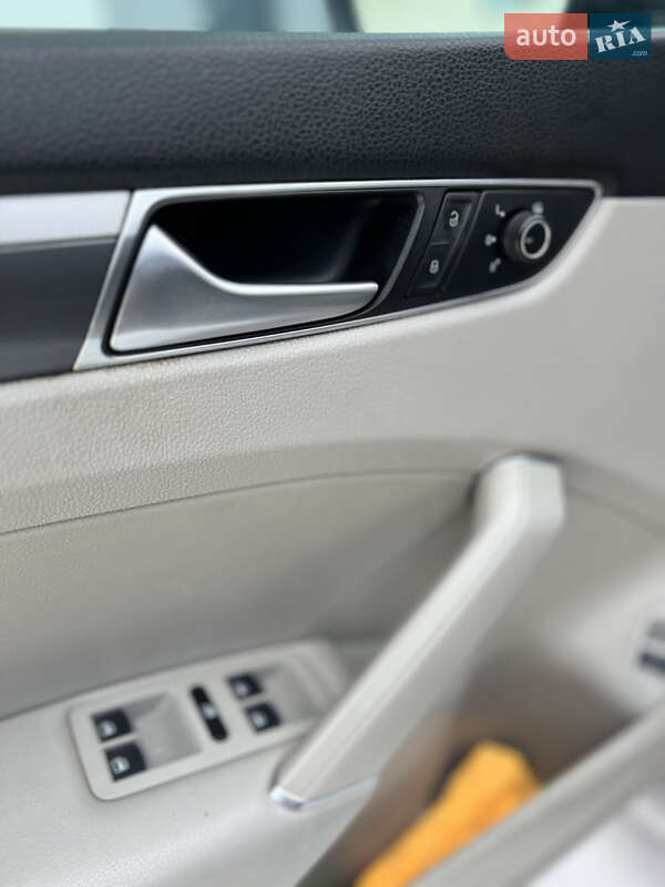 Volkswagen Passat 2016