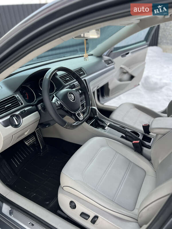 Volkswagen Passat 2016