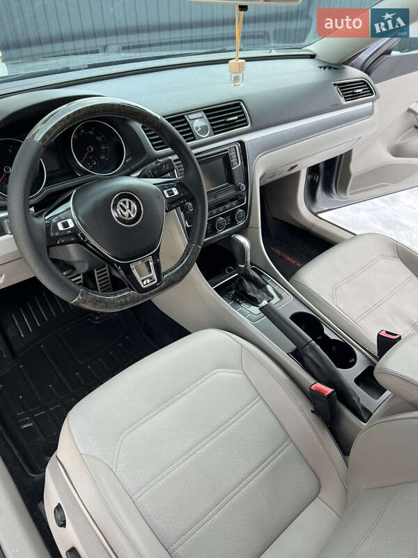 Volkswagen Passat 2016