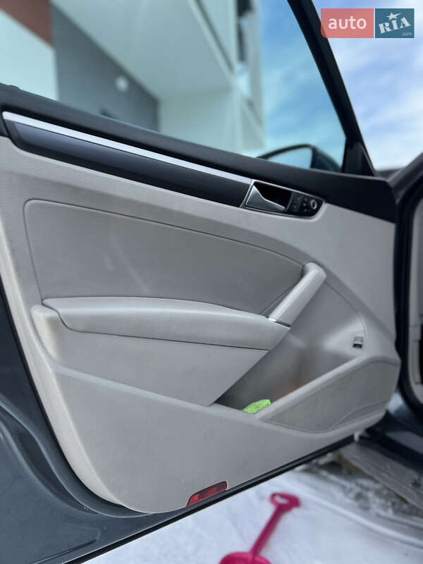 Volkswagen Passat 2016