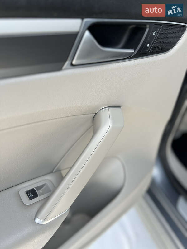 Volkswagen Passat 2016