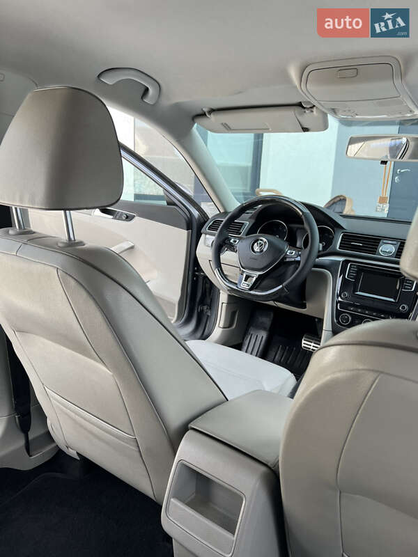 Volkswagen Passat 2016