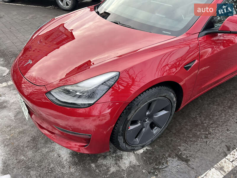 Tesla Model 3 2021
