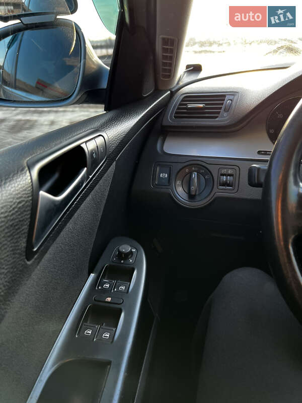 Volkswagen Passat 2008