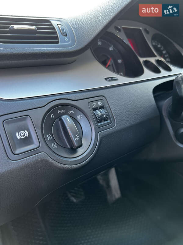 Volkswagen Passat 2008