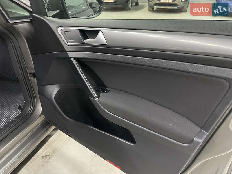 Volkswagen Golf 2015