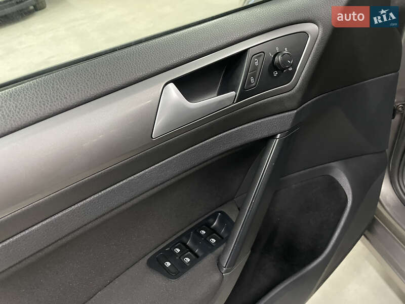 Volkswagen Golf 2015