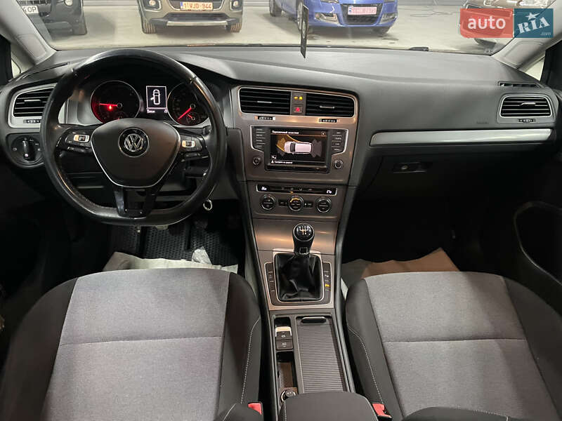 Volkswagen Golf 2015