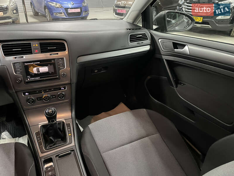 Volkswagen Golf 2015