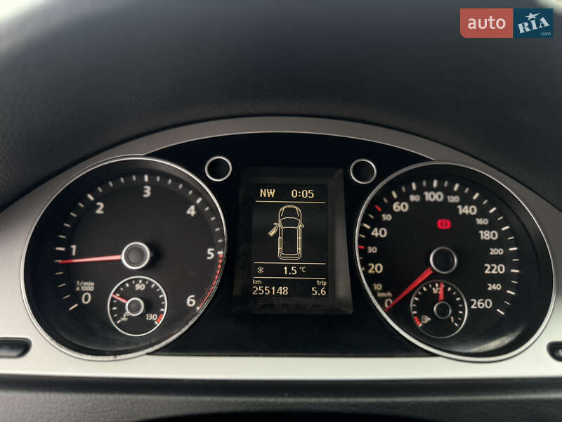 Volkswagen Passat 2010