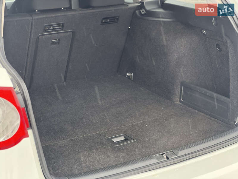 Volkswagen Passat 2010