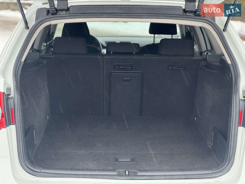 Volkswagen Passat 2010