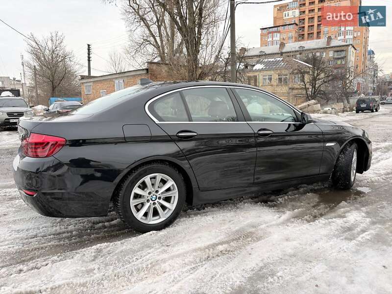 BMW 5 Series 2016