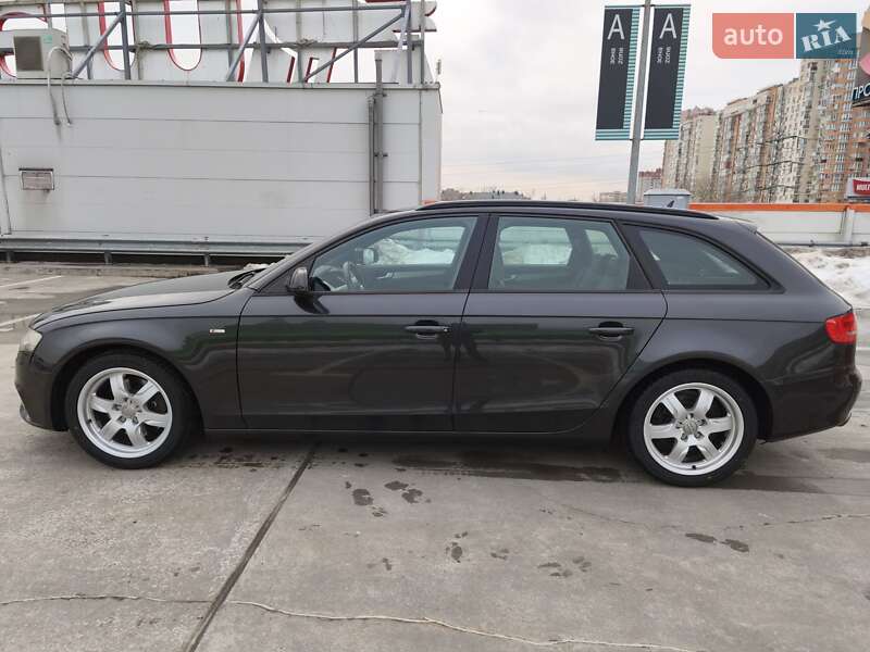 Audi A4 2011