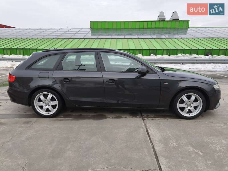 Audi A4 2011