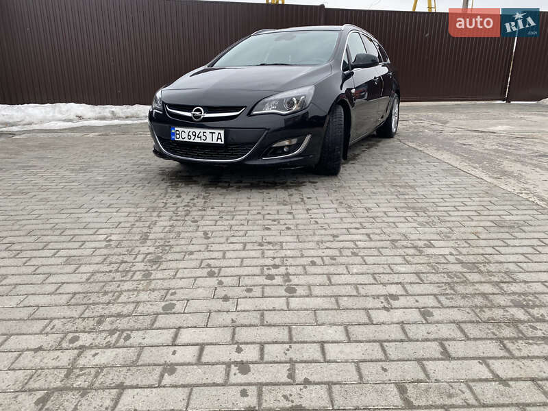Opel Astra 2013