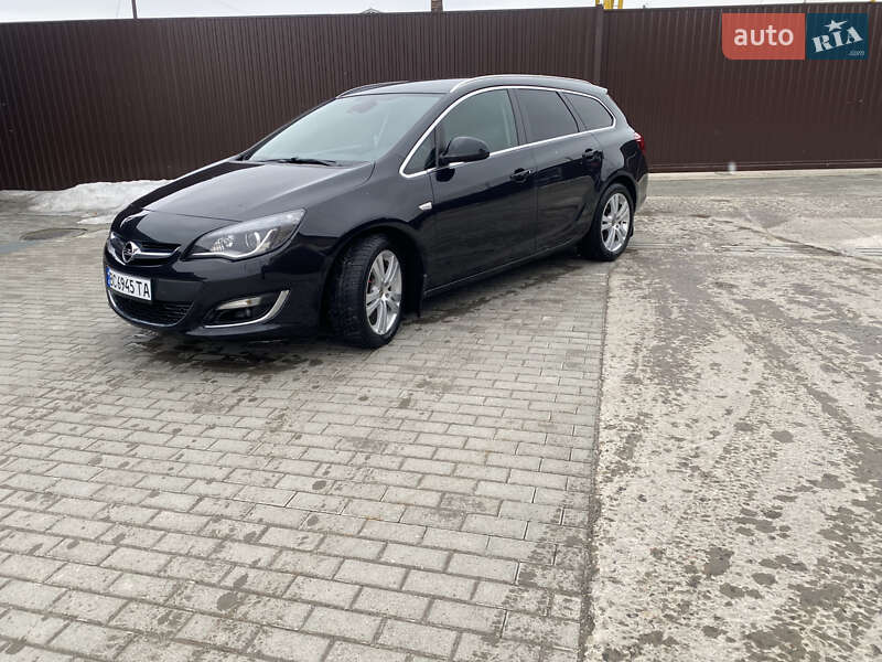 Opel Astra 2013