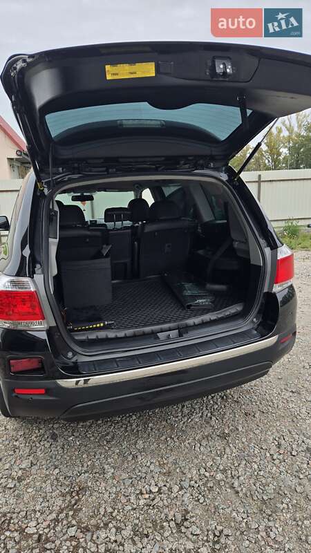 Toyota Highlander 2011